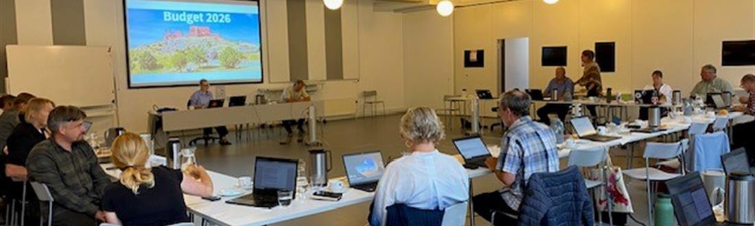 fra budgetforhandlingerne